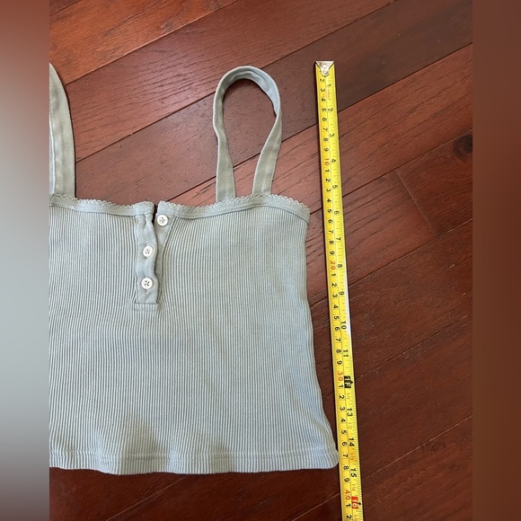 Brandy Melville Ribbed Tank One Size Green 100% cotton made in Italy - Picture 4 of 8